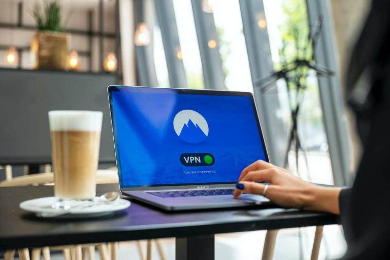 Mikä on VPN? – Tarvitsenko VPN palvelun?
