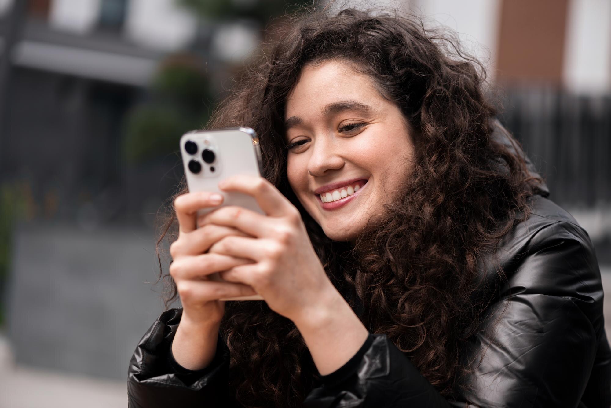 Advanced Data Protectionin käyttöönotto iPhonessa iCloud-tilin turvallisuuden parantamiseksi.